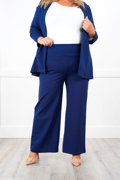 Door Buster! Plus/Reg Solid Double Knit Wide Leg Cropped Pull On Pants