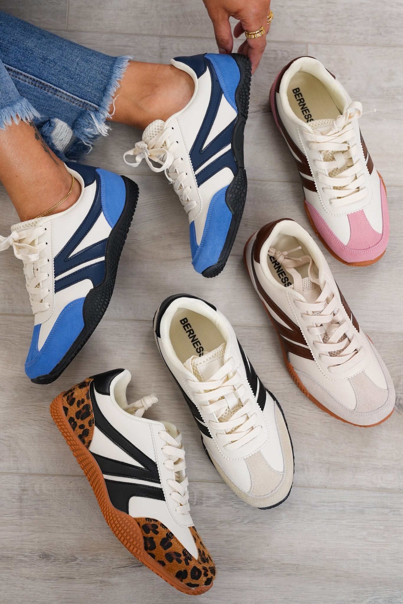 Contrast Design Athletic Sneakers