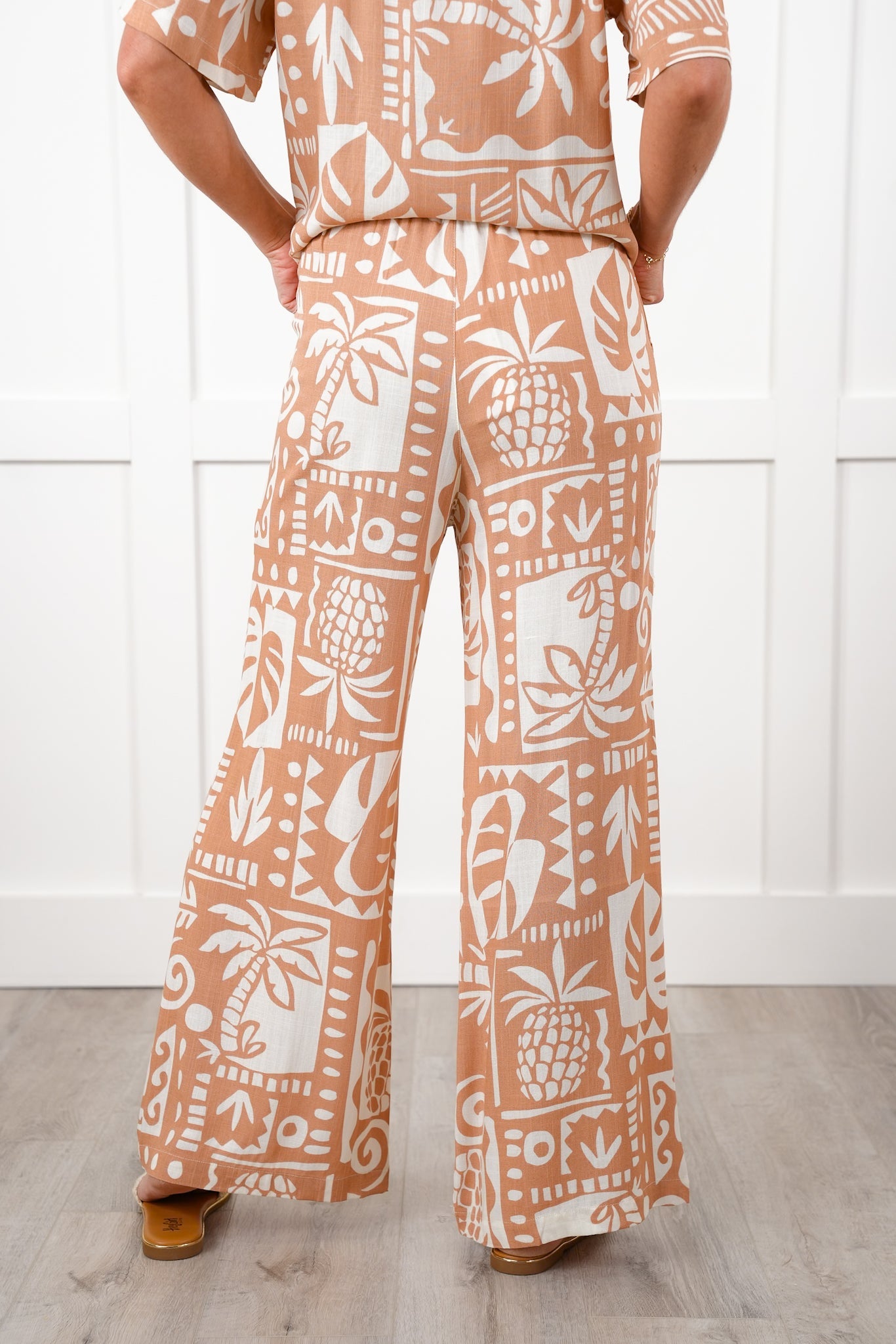 Tropical Print Elastic Waist Wide Leg Resort Pants