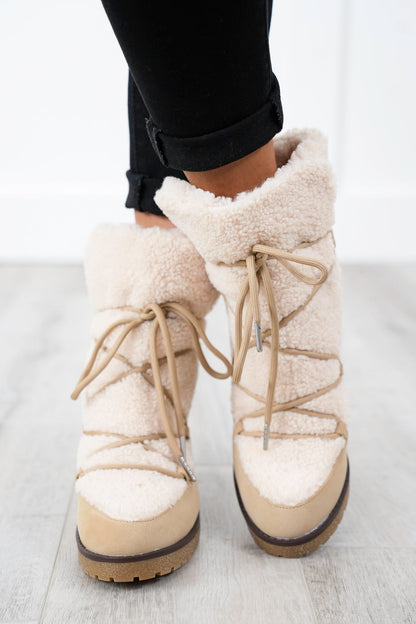 MIA Chic Ankle Boot with Sherpa Lining