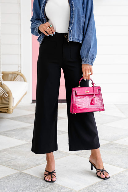Solid Wide Leg Cropped Pants with Patch Pocket Detail