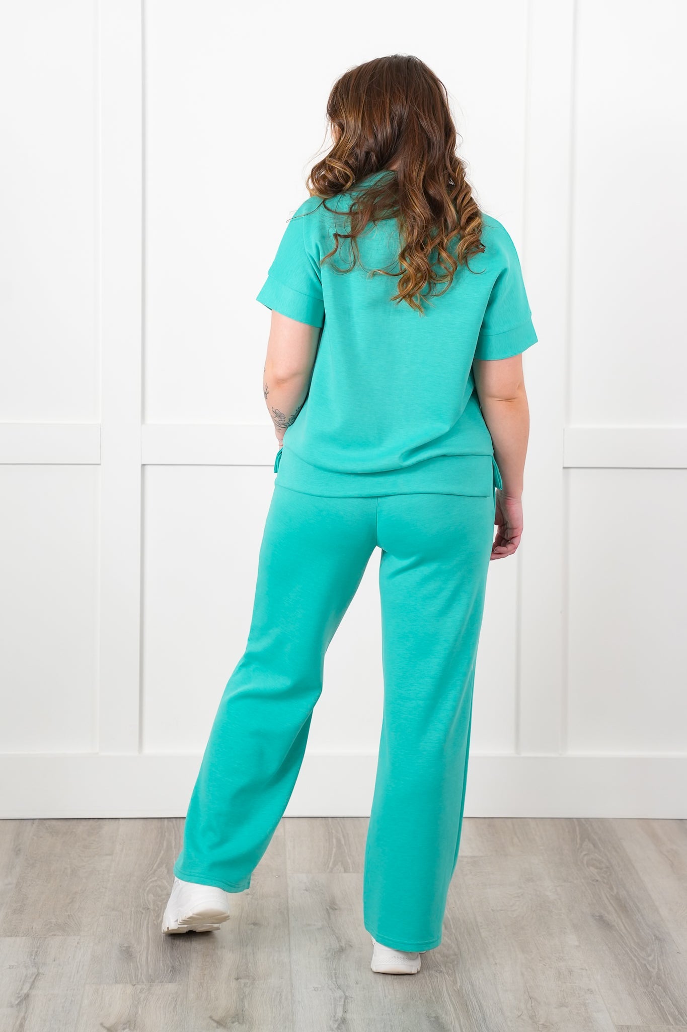 Door Buster! Plus/Reg Short Dolman Sleeve Half Zip Top and Pant Travel Set