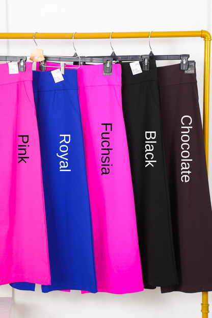 Door Buster! Plus/Reg Solid Knit Wide Leg Cropped Pull On Pants