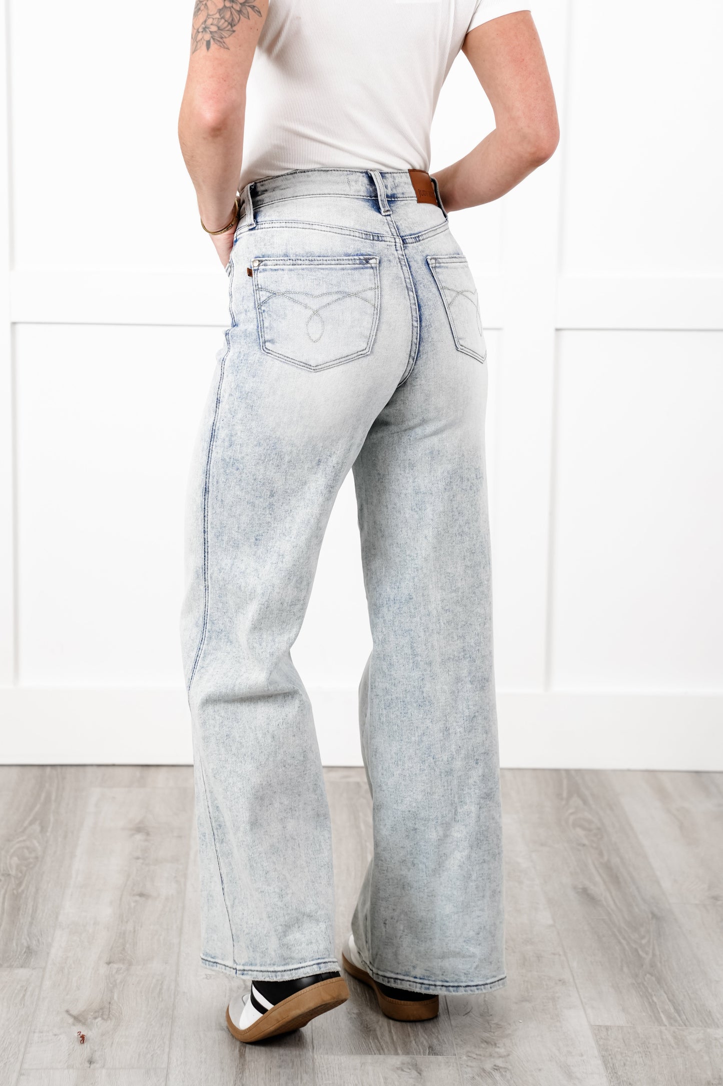 Judy Blue High Rise Light Wash Tummy Control Retro Wide Leg Jeans
