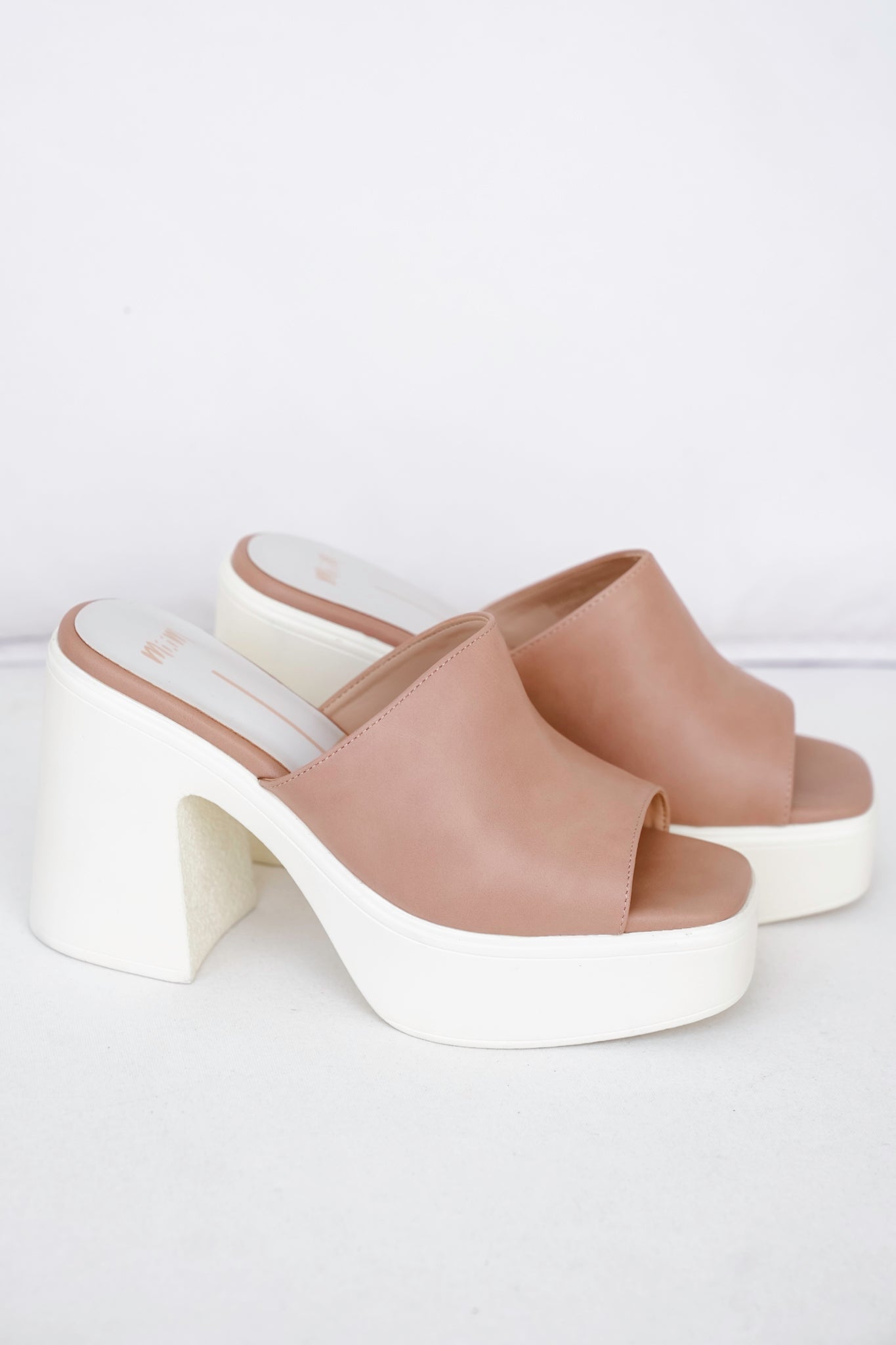 Chic Two-Tone Chunky Platform Heels