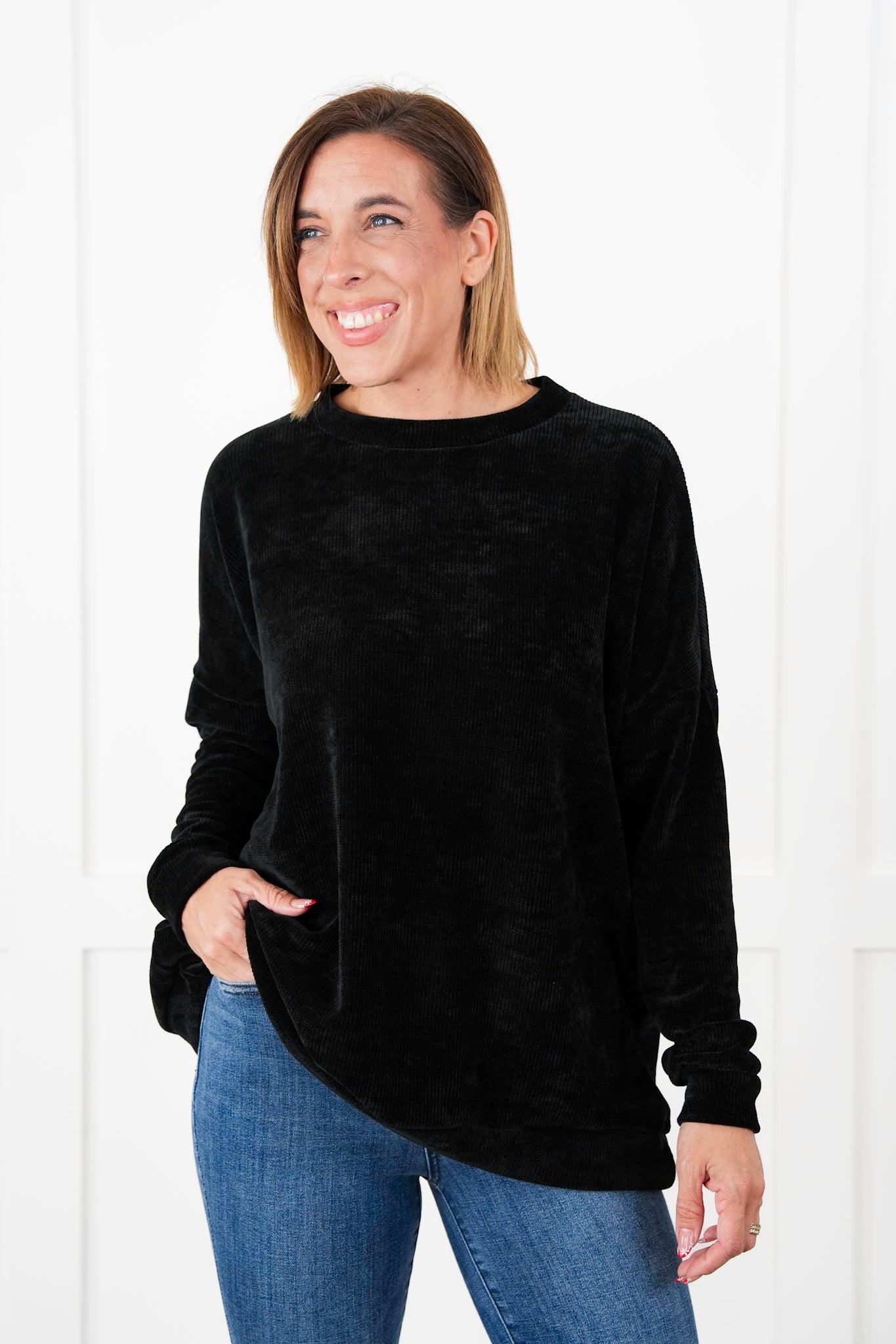 Plus/Reg Solid Chenille Long Sleeve Round Neck Top (Multiple Colors)