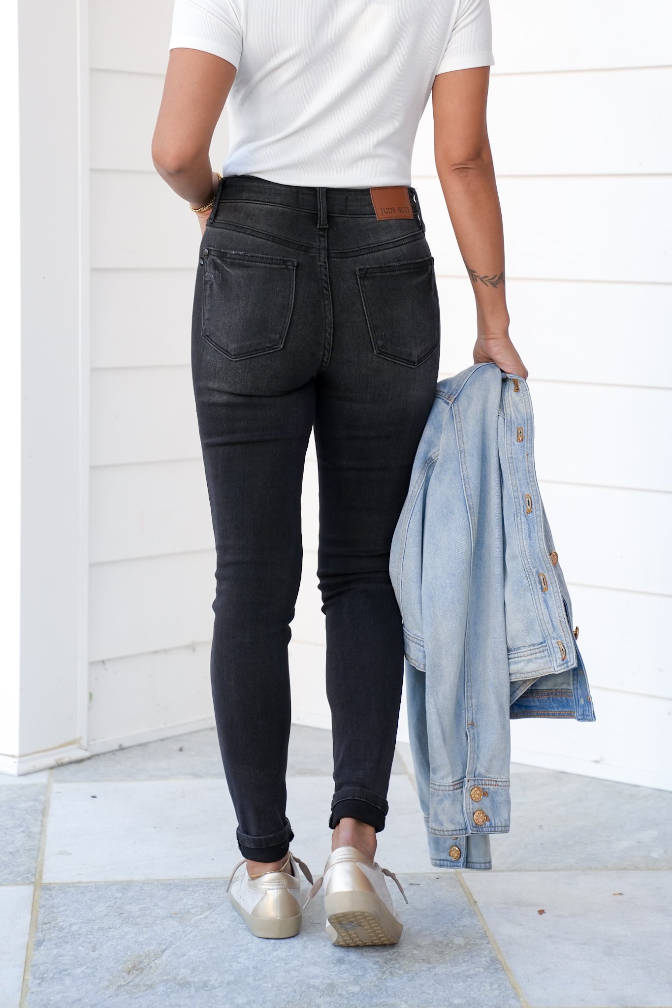 Judy Blue Mid Rise Black Tummy Control Skinny Jeans