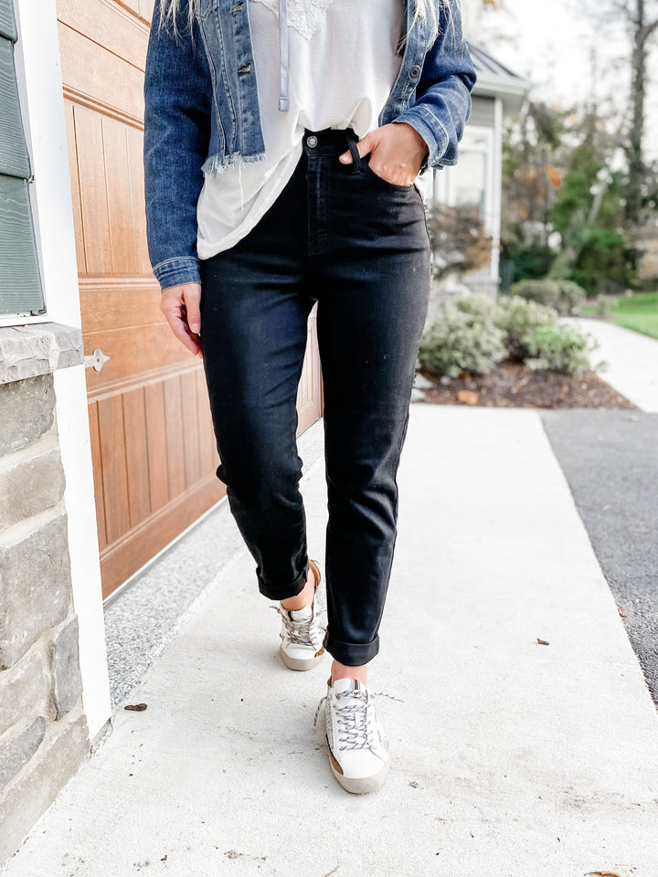 Judy Blue LBD Non-Distressed Black Boyfriend Jeans