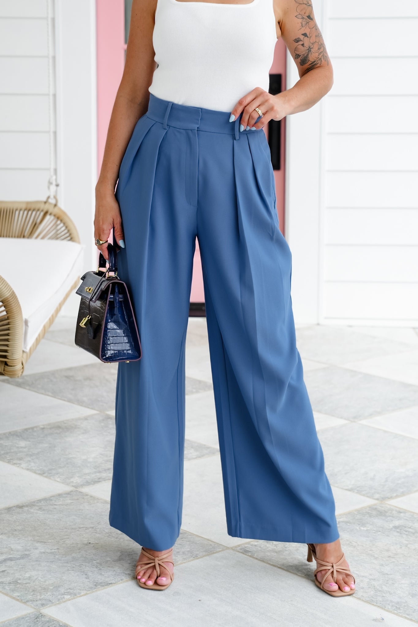 Blue Wide Leg Pleated Pants with Side Pockets