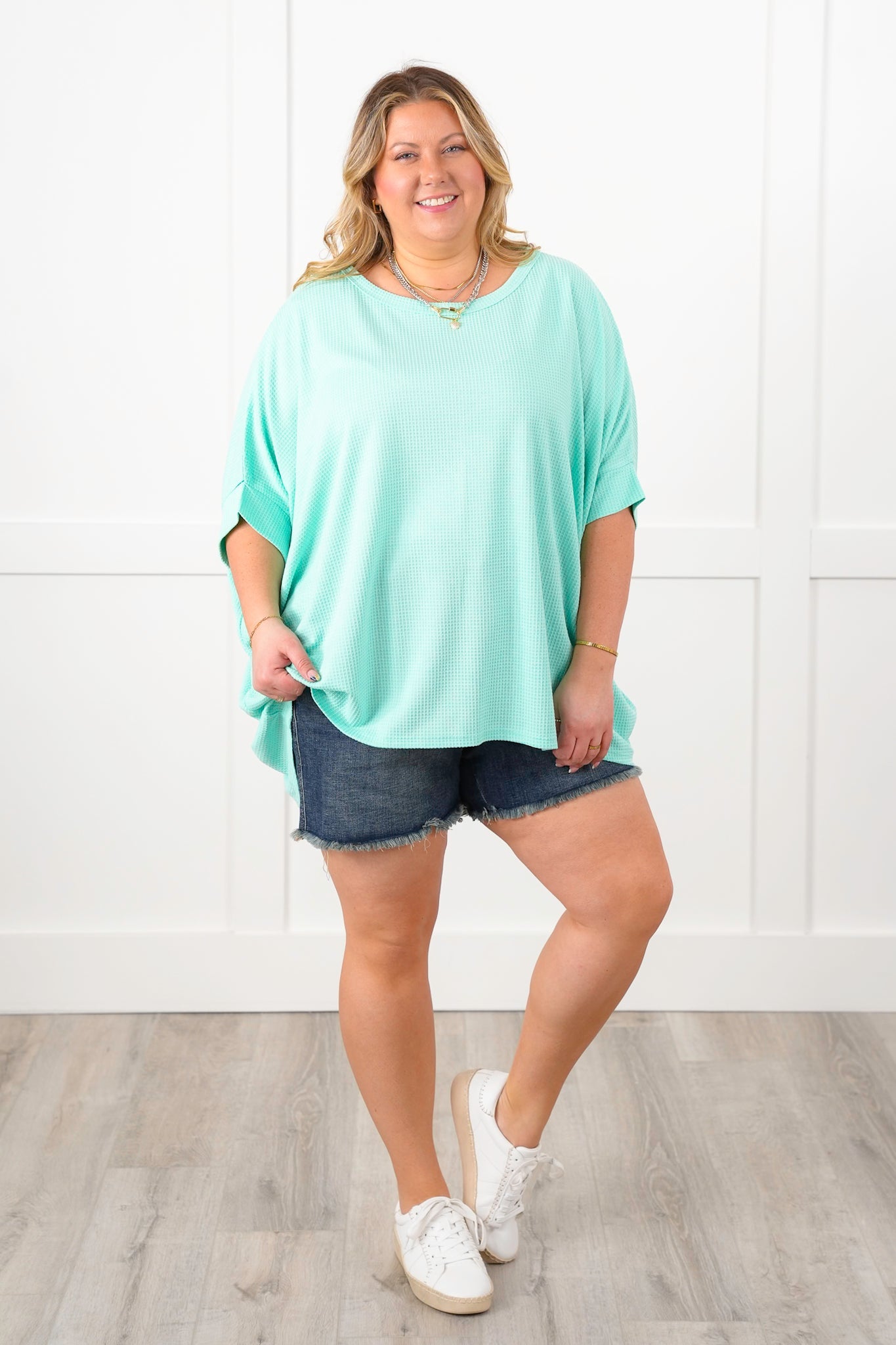 Door Buster! Plus/Reg Thermal Short Dolman Sleeve Round Neck Top