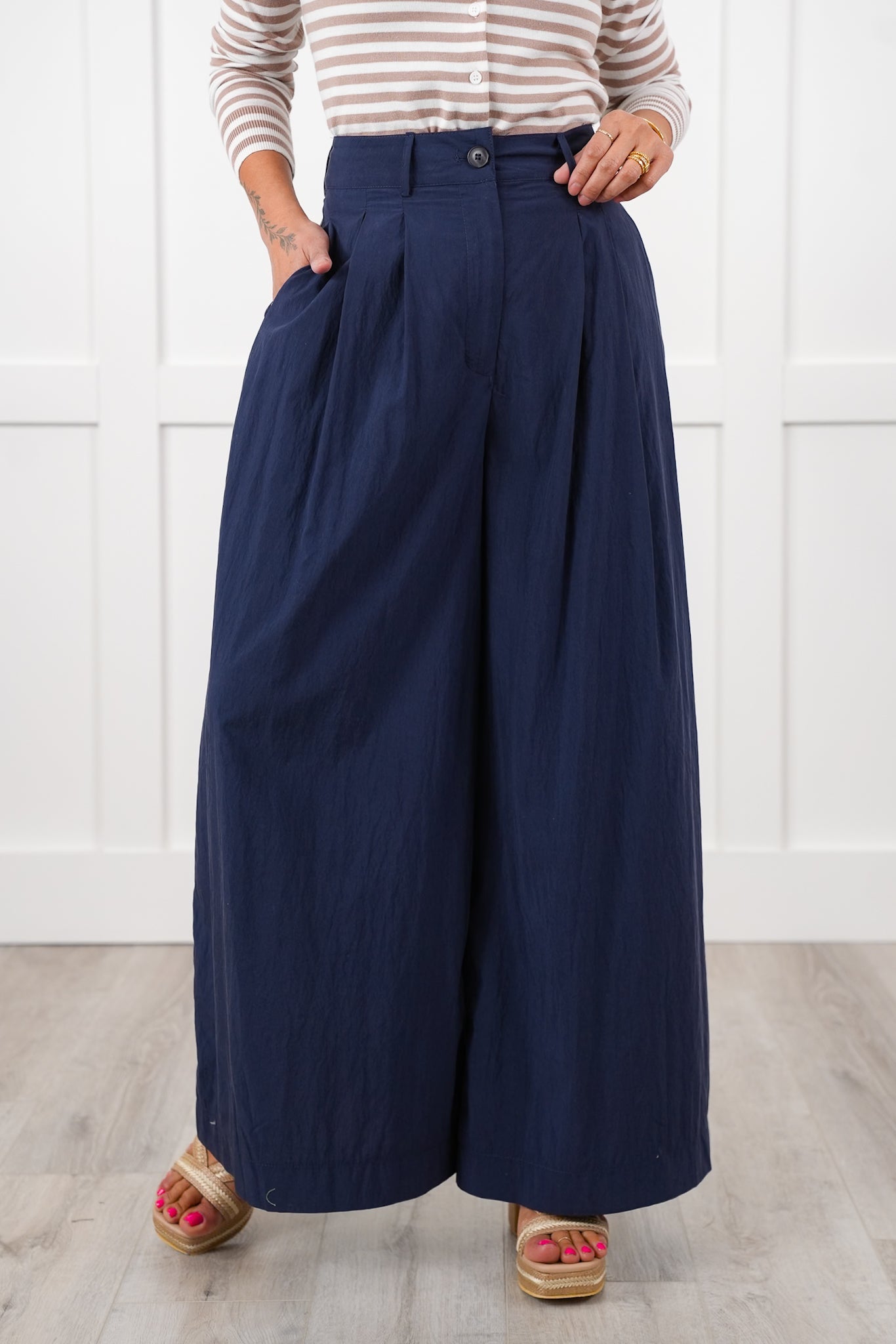 Navy Pleated High Waist Wide Leg Pants – Freckled Poppy