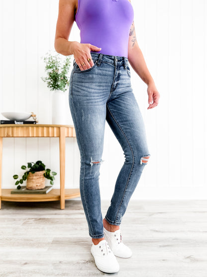 KanCan Medium Wash Knee Distressed Skinny Jeans