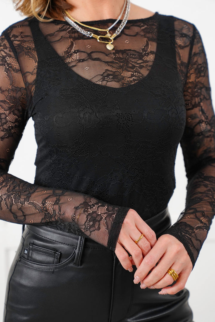 Plus/Reg Black Lace Long Sleeve Round Neck Bodysuit