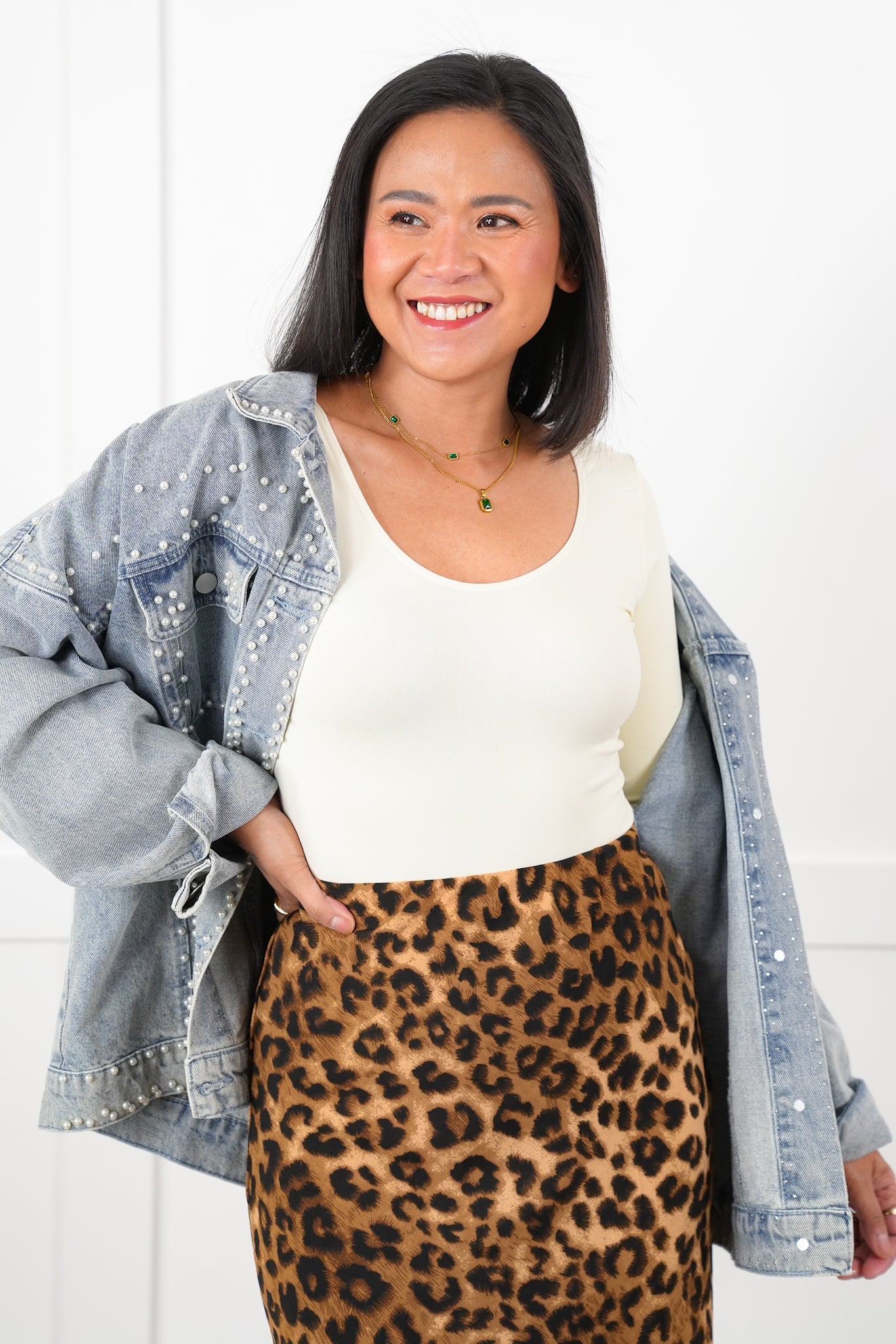Door Buster! Plus/Reg Solid Long Sleeve Reversible Top