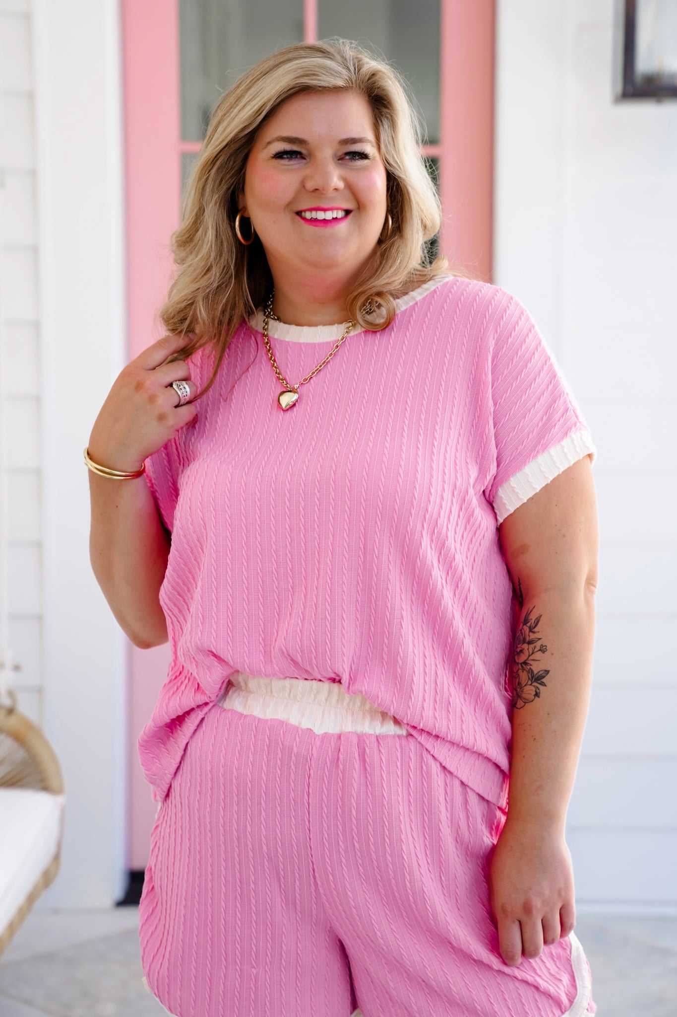 Plus/Reg Cable Knit Short Sleeve Top with Contrast Detail