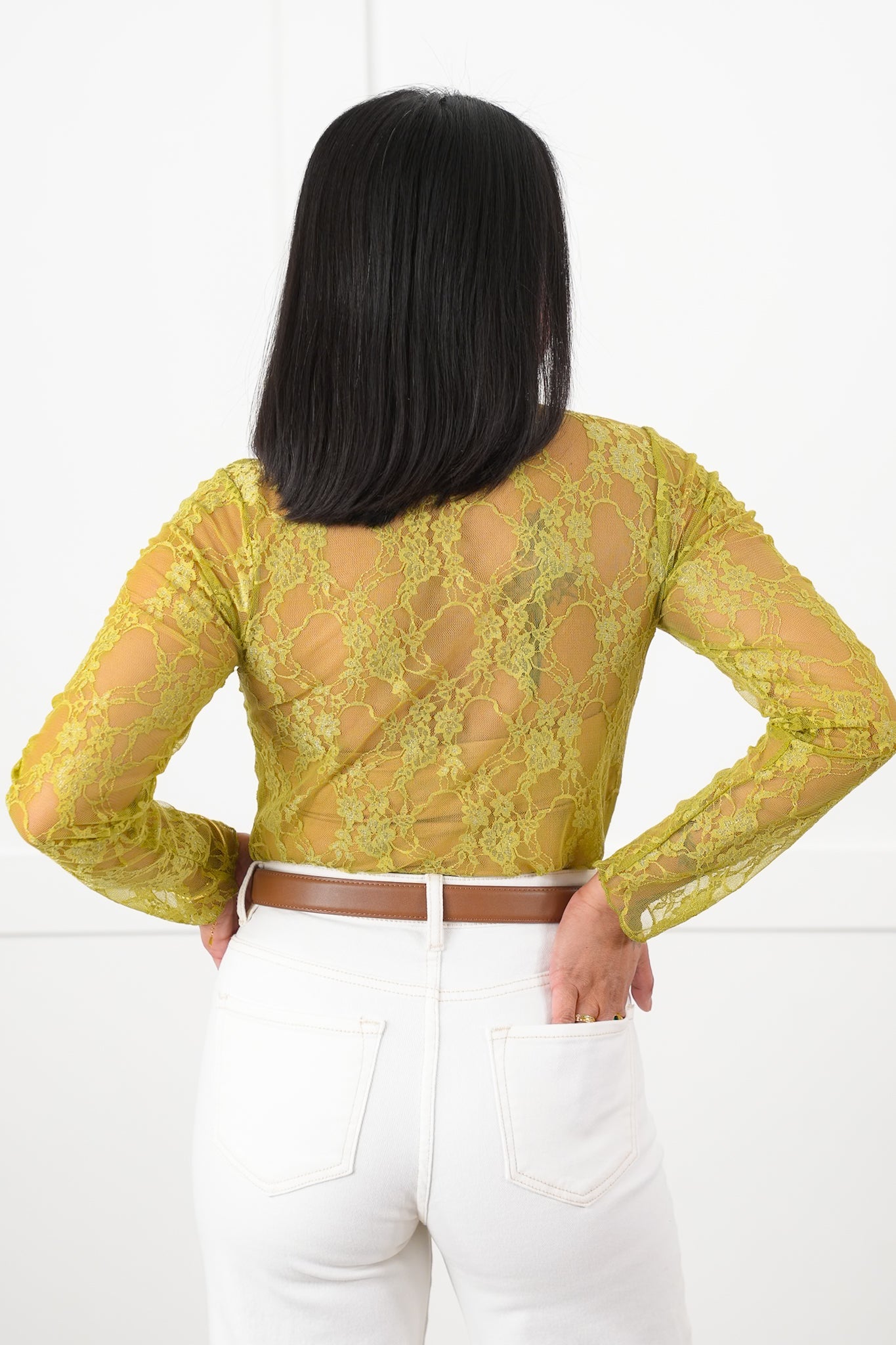Plus/Reg Floral Lace Long Sleeve Mock Neck Top