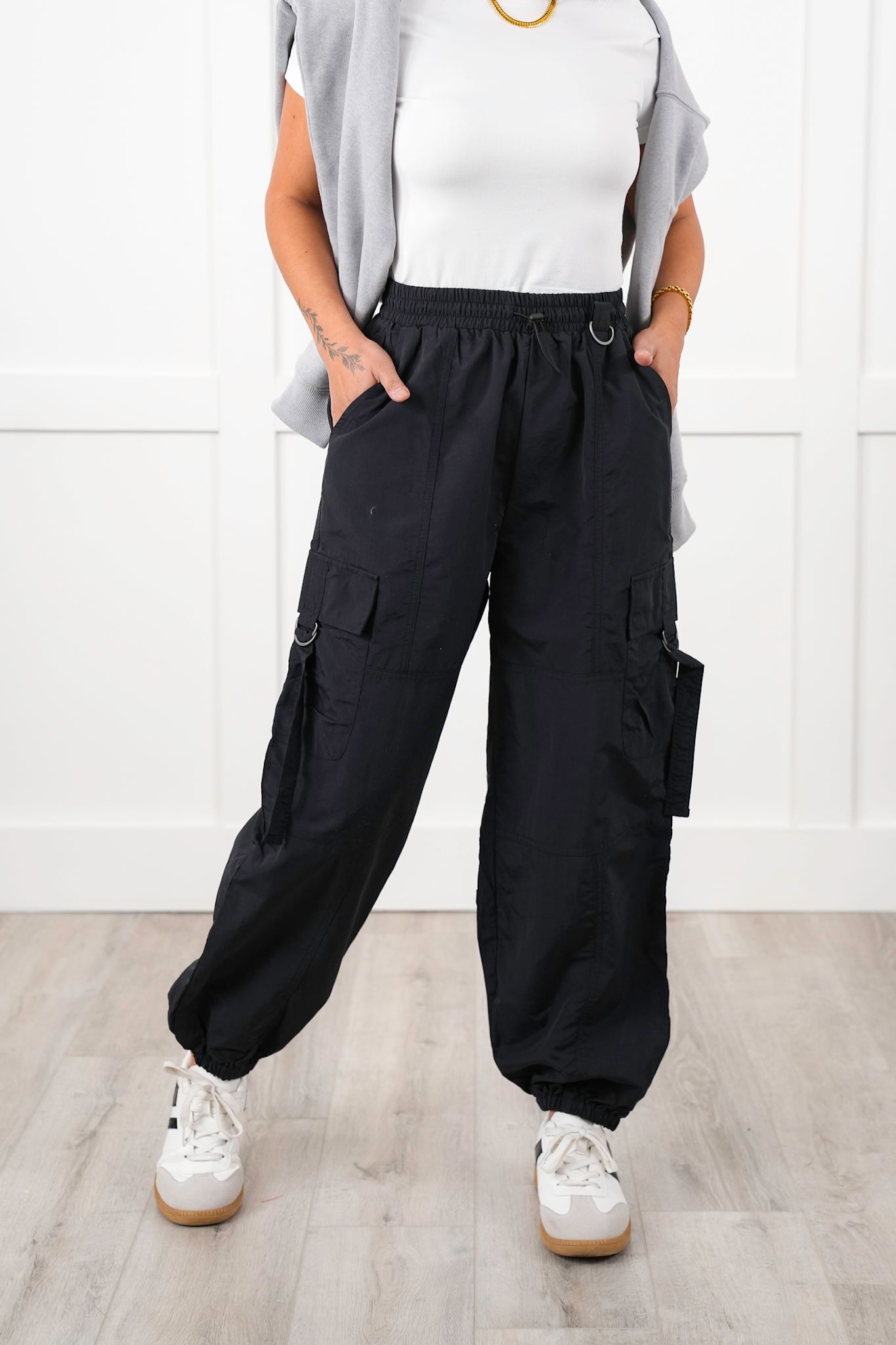 Elastic Waist Cargo Woven Jogger Pants