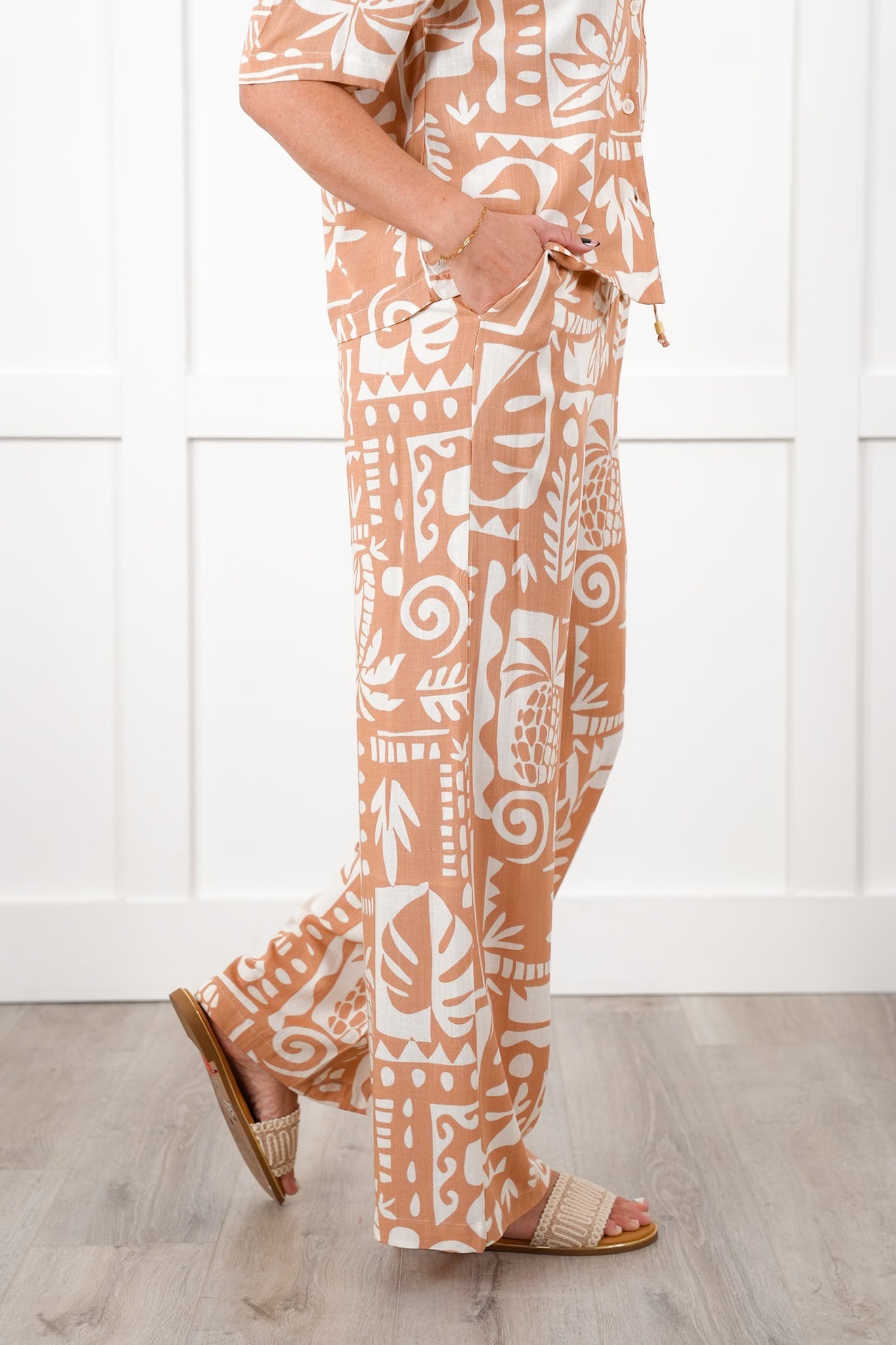 Tropical Print Elastic Waist Wide Leg Resort Pants