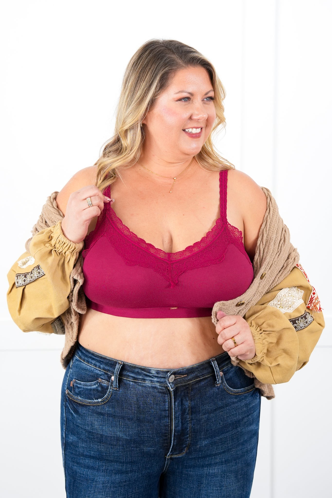 Plus/Reg Solid Ribbed Knit Bralette with Lace Detail