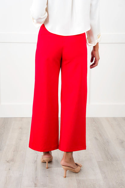 Door Buster! Plus/Reg Solid Double Knit Wide Leg Cropped Pull On Pants