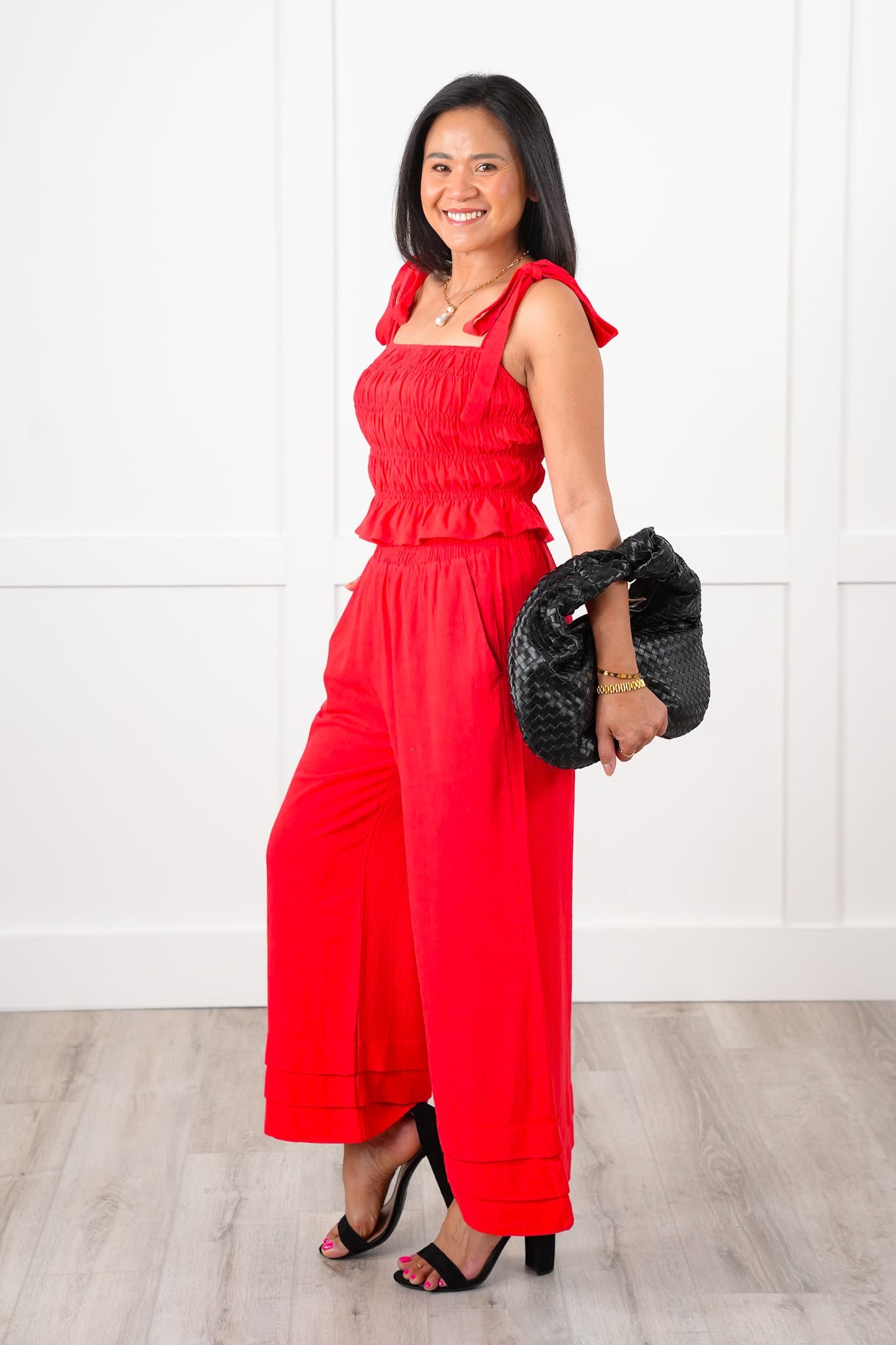 Linen Blend Elastic Waist Ankle Pants with Ruffle Detail