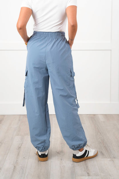 Elastic Waist Cargo Woven Jogger Pants