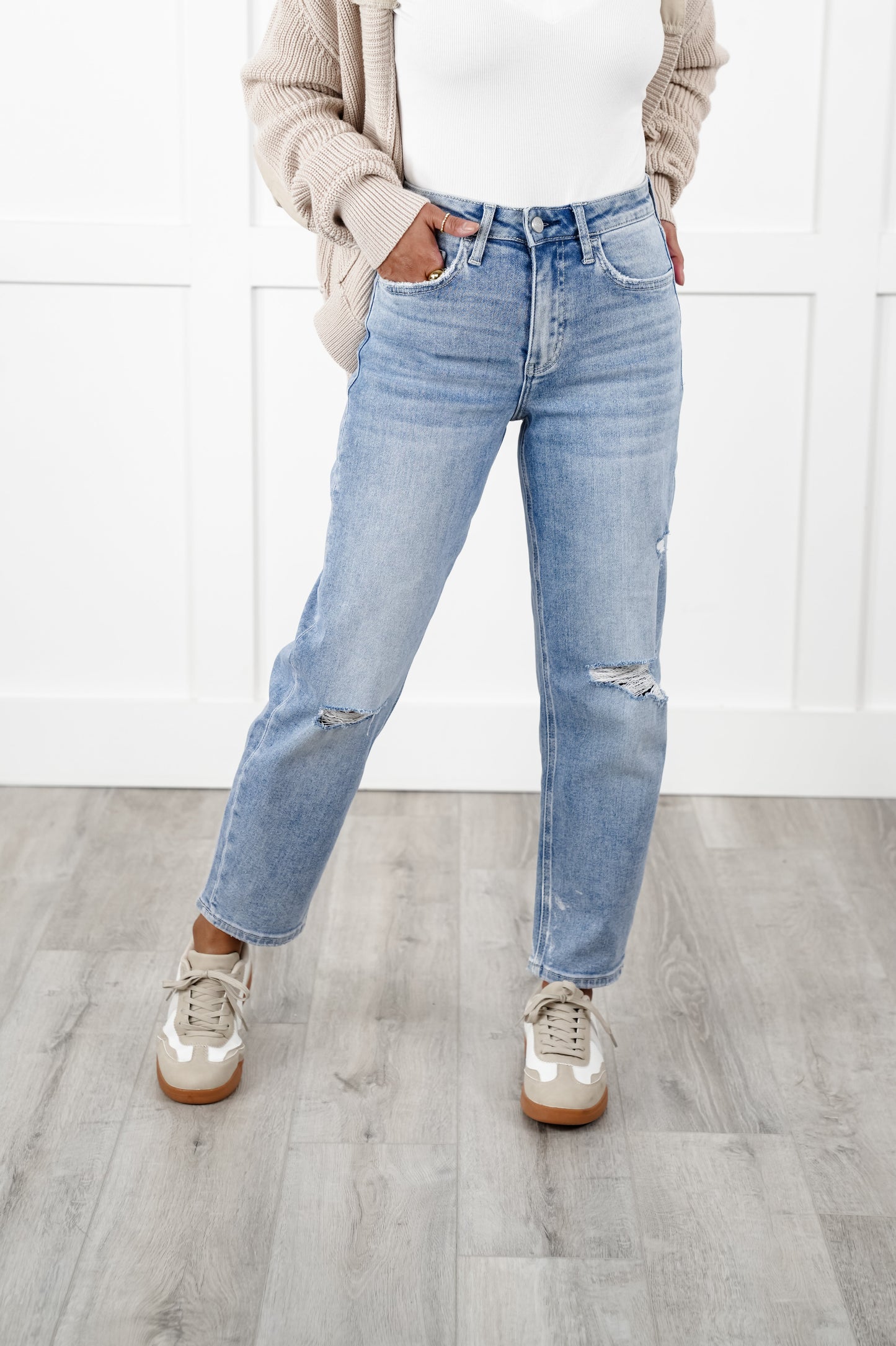 Lovervet High Rise Light Wash Distressed Barrel Jeans