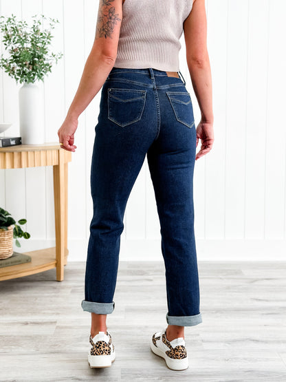 Judy Blue Straight Snatched High Rise Dark Wash Tummy Control Non Distressed Straight Leg Jeans