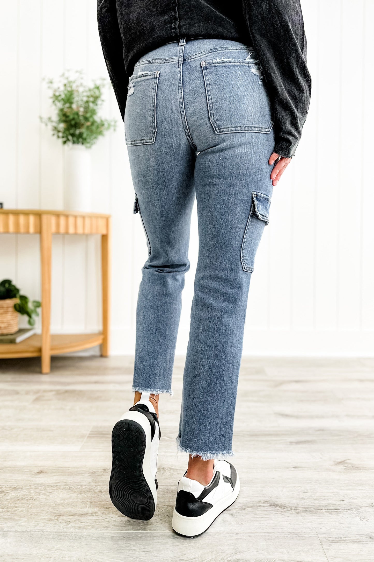 Vervet Mid Rise Cargo Slim Straight Jeans