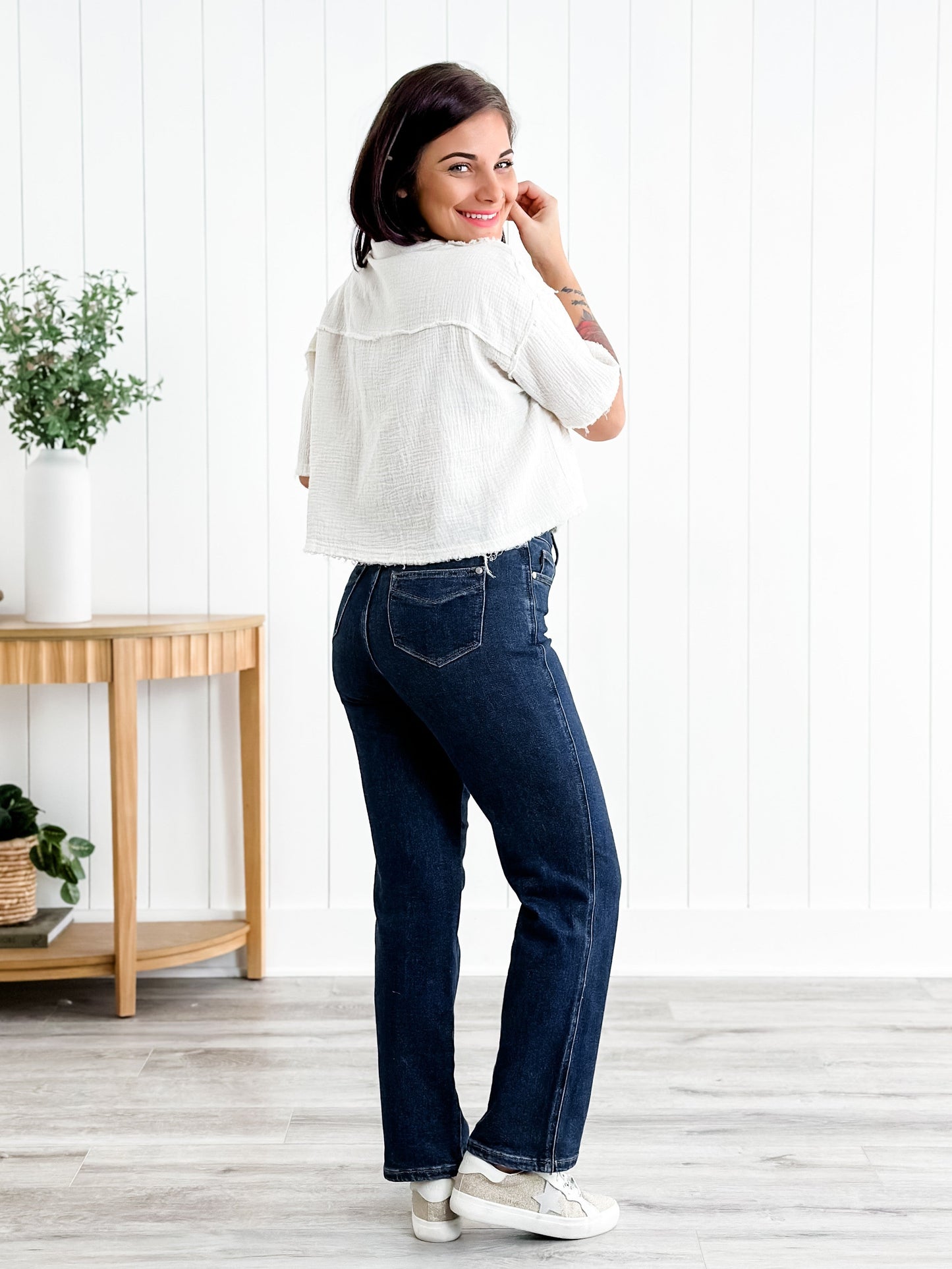 Judy Blue Straight Snatched High Rise Dark Wash Tummy Control Non Distressed Straight Leg Jeans