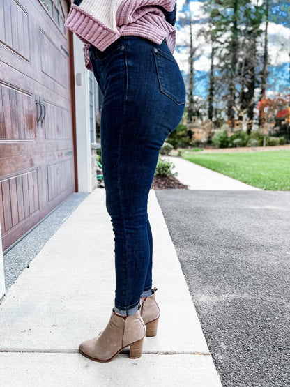 Judy Blue Non-Distressed Super Dark Tummy Control skinny