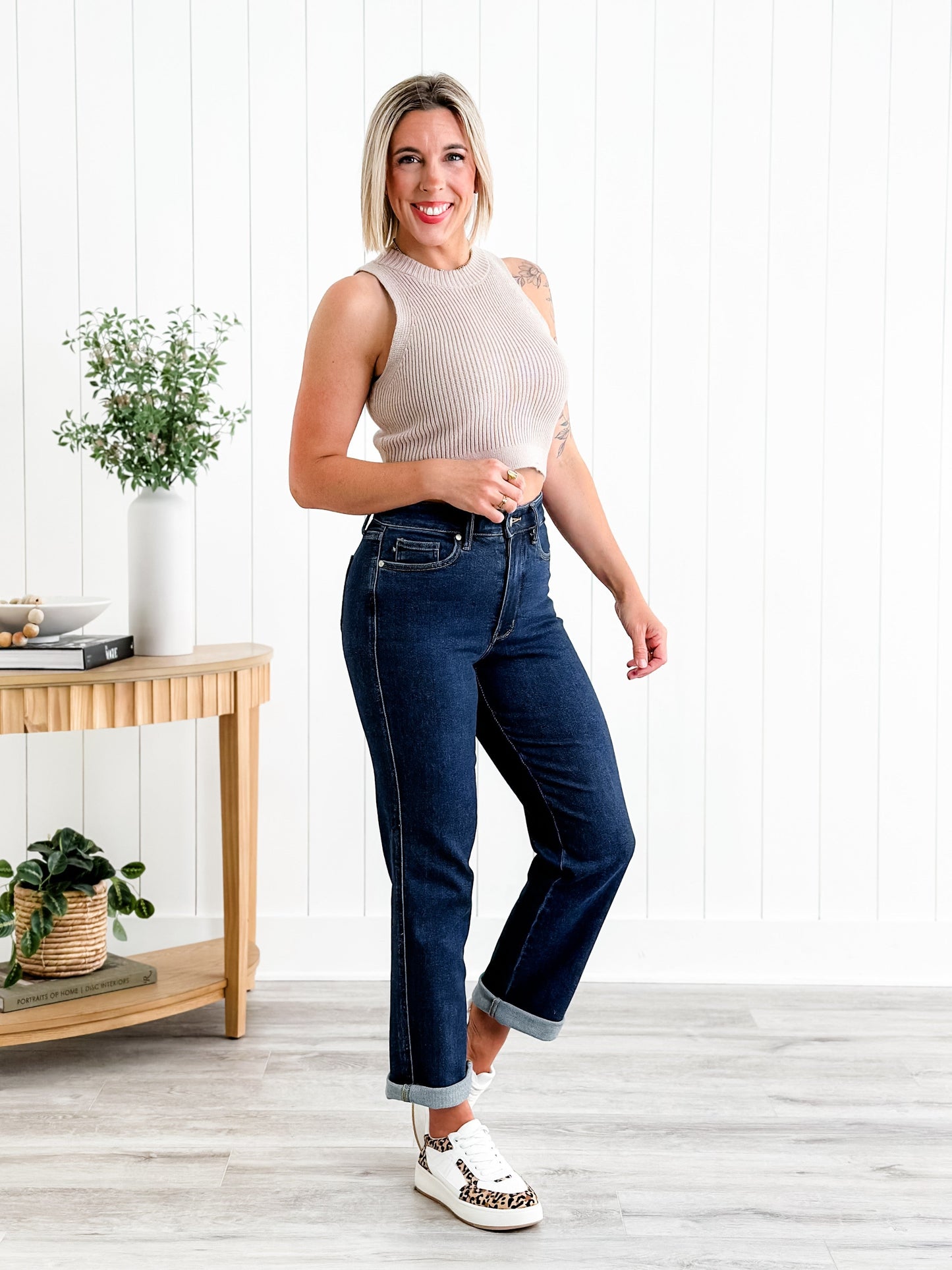 Judy Blue Straight Snatched High Rise Dark Wash Tummy Control Non Distressed Straight Leg Jeans