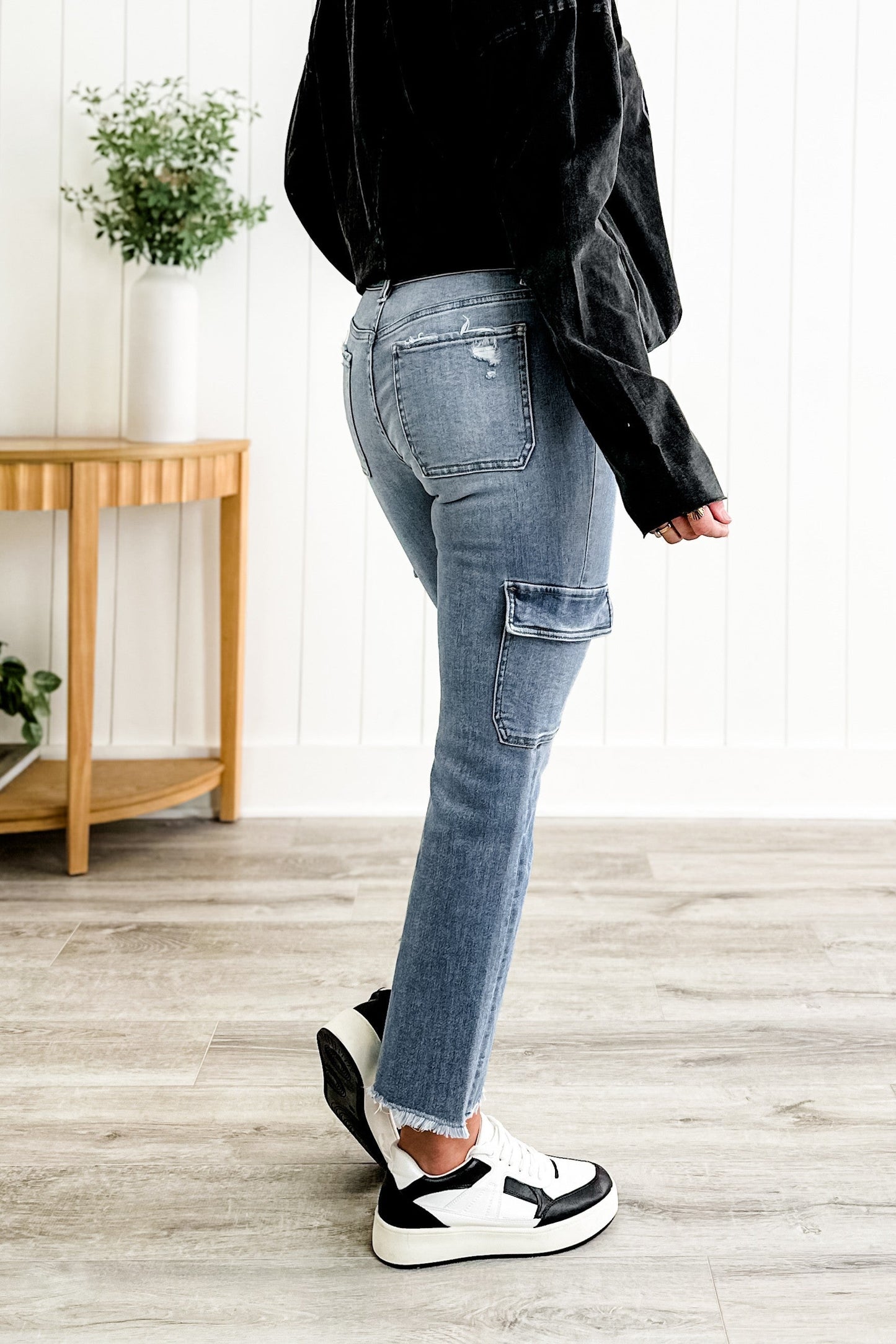 Vervet Mid Rise Cargo Slim Straight Jeans
