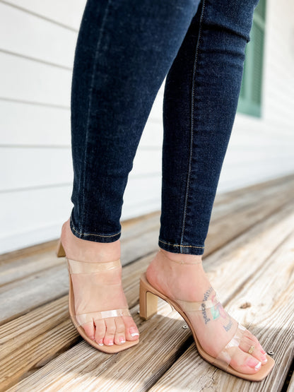 Judy Blue Everyday Wear 3.0 (High Rise) Dark Wash High Waist Skinny with Handsanding