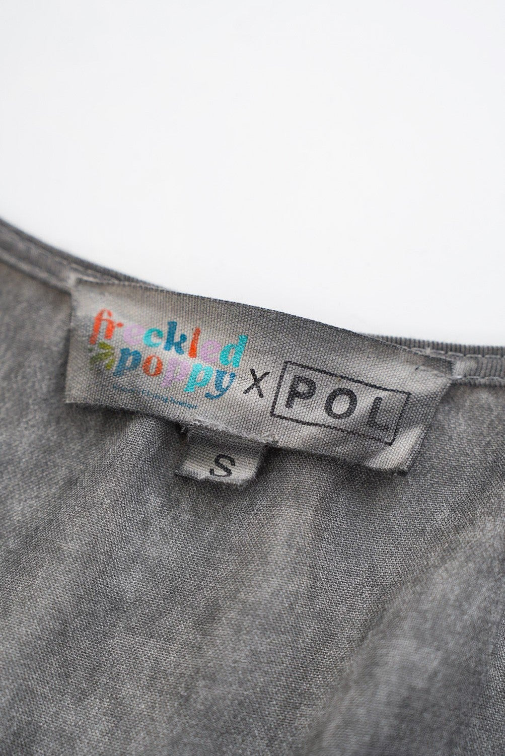 Restocks! POL Floral Embroidered Long Sleeve V-Neck Top (Multiple Colors)