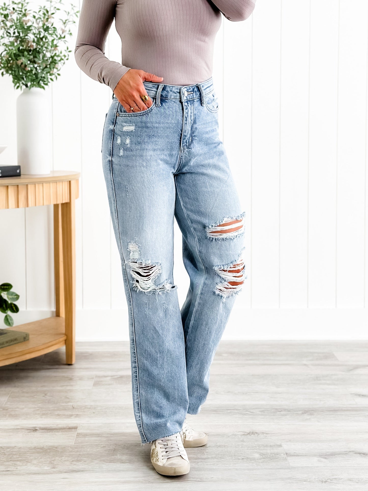 Judy Blue Cruel Summer High Rise Rigid 90s Destroyed Straight Leg Jeans