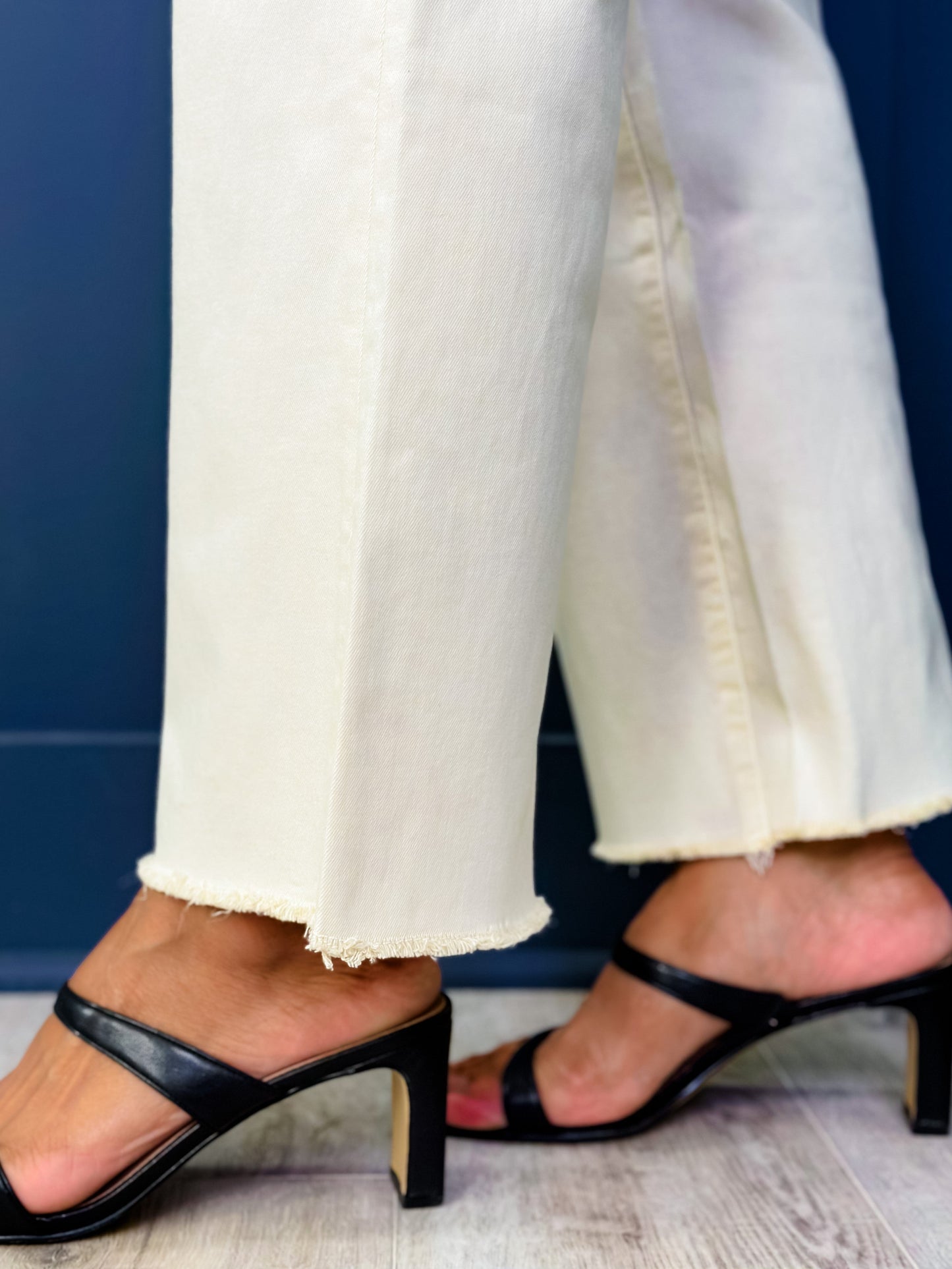 Mica High Rise Whitecap Gray Wide Crop Jeans