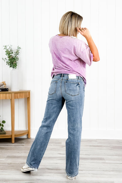 Judy Blue Holla Back Medium Wash Cell Phone Pocket Straight Leg Jeans