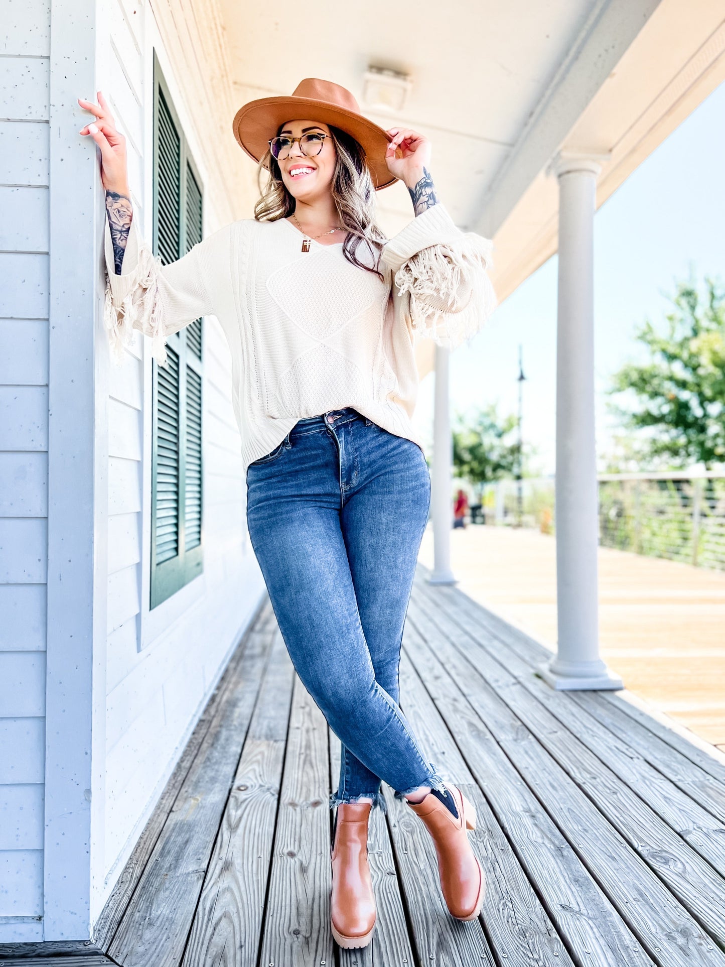 Judy Blue The Gamechanger Medium Wash Mid-Rise Shark Bite Skinnies
