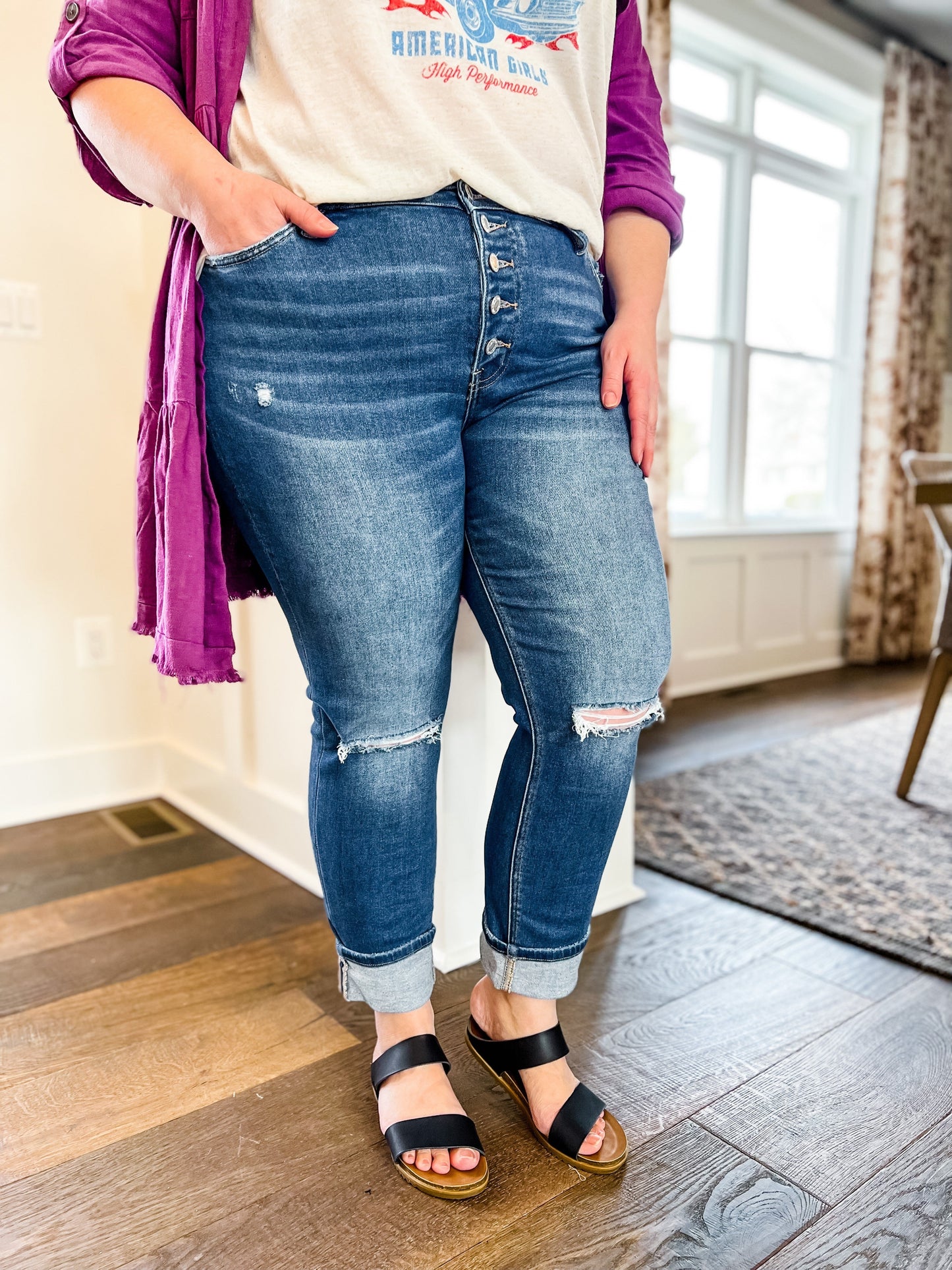 Vervet Button Fly Distressed Knee Straight Jeans